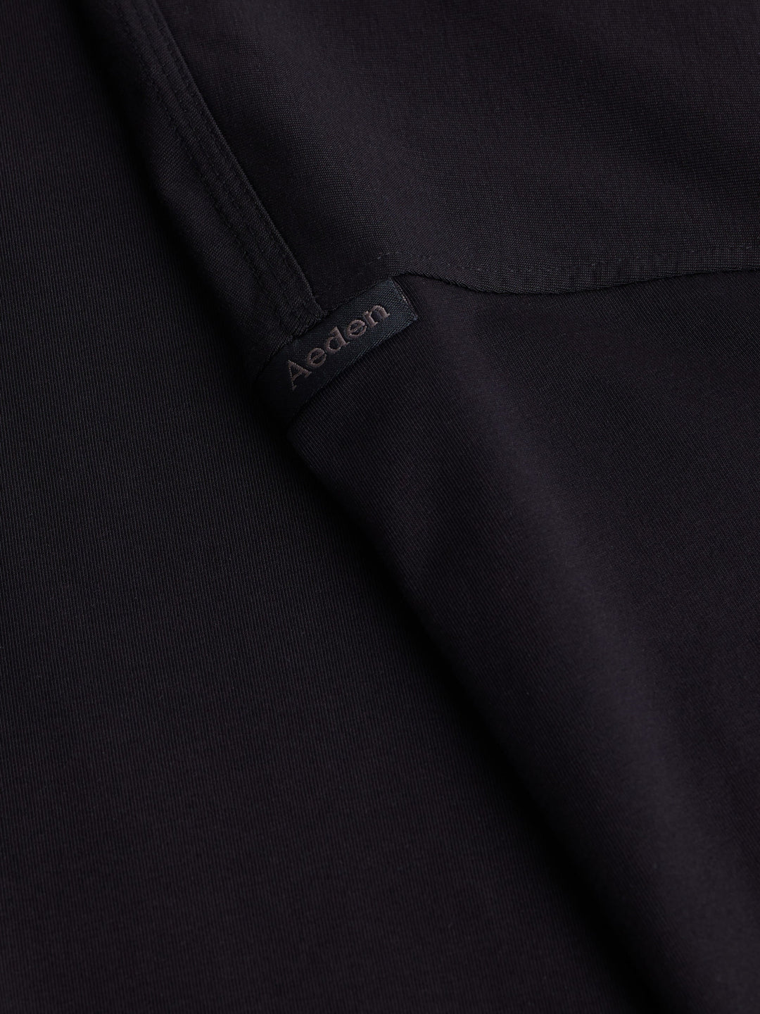 Foreo Tee | Deep Black
