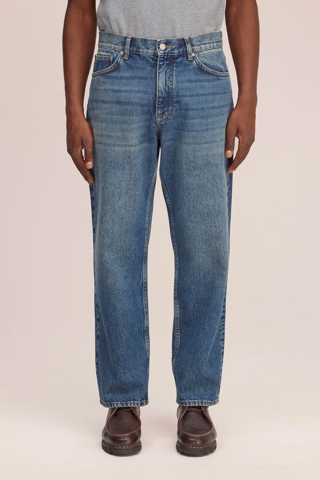 Otis - Straight leg relaxed fit jeans